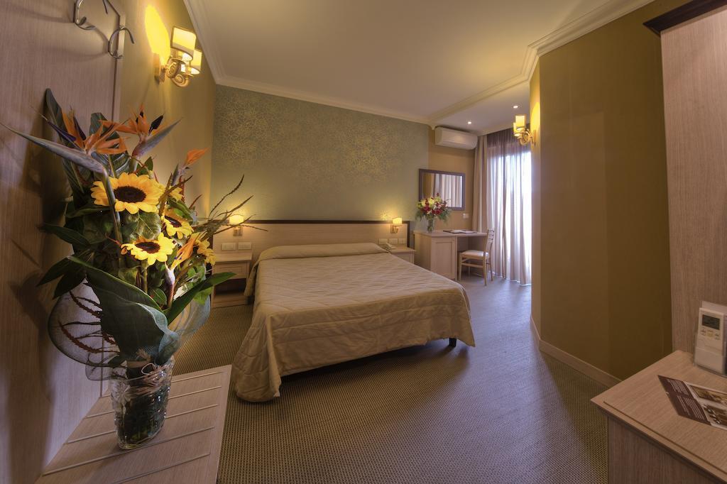 Hotel Galileo Rome Bagian luar foto