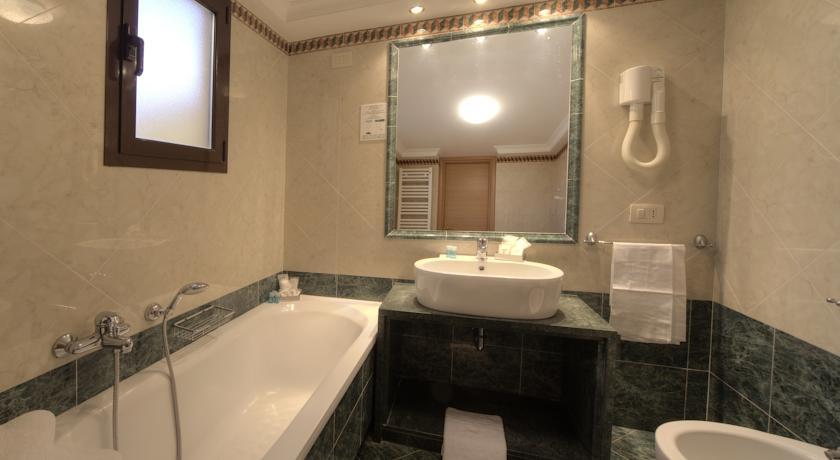 Hotel Galileo Rome Bagian luar foto