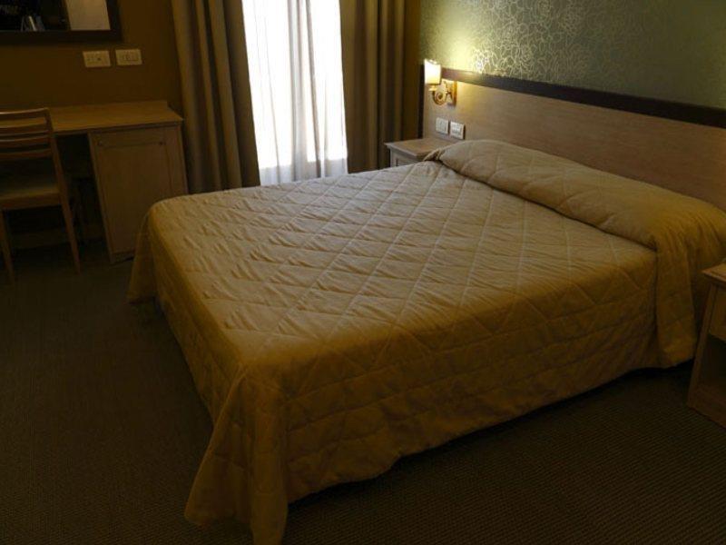 Hotel Galileo Rome Bagian luar foto