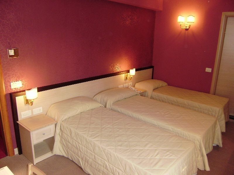 Hotel Galileo Rome Bagian luar foto