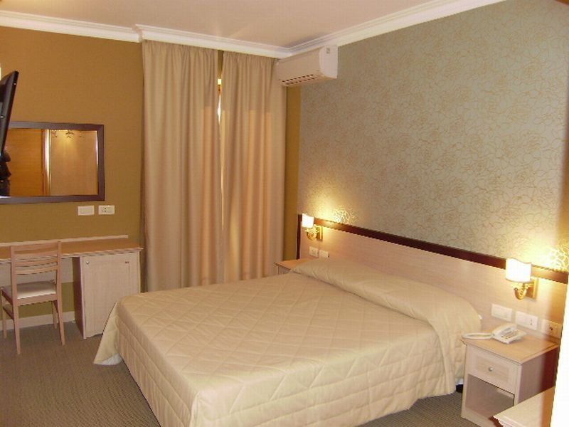 Hotel Galileo Rome Bagian luar foto